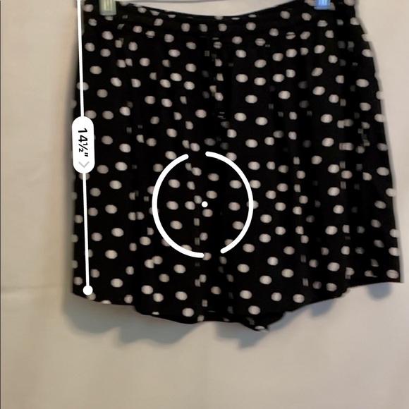 The Limited | Black & White Polka Dot Shorts - Picture 5 of 7